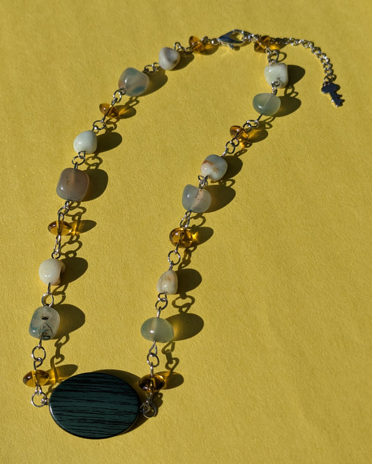 earth's tones beaded necklace ⛰︎⋆☀︎。༄